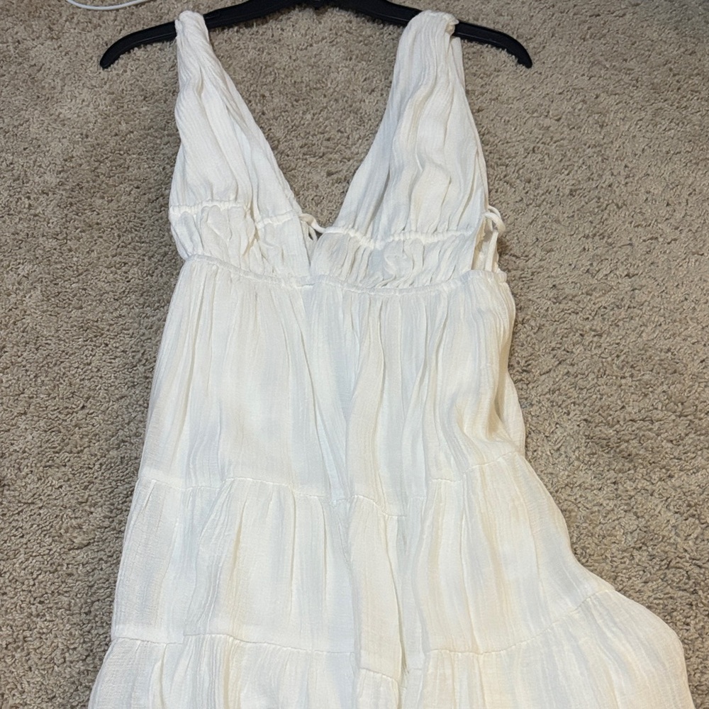 Elegant White Mini Dress